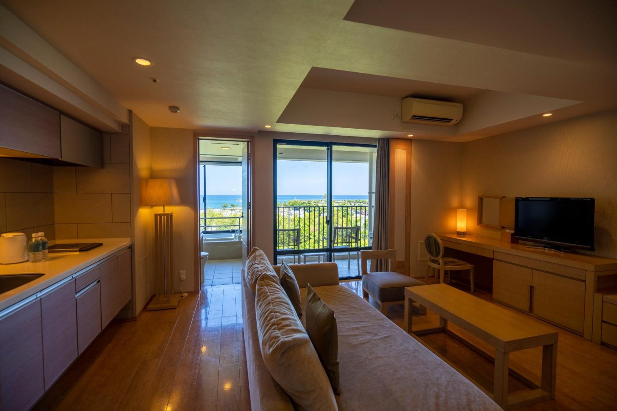 Moon Ocean Ginowan Hotel & Residence Okinawa Extérieur photo