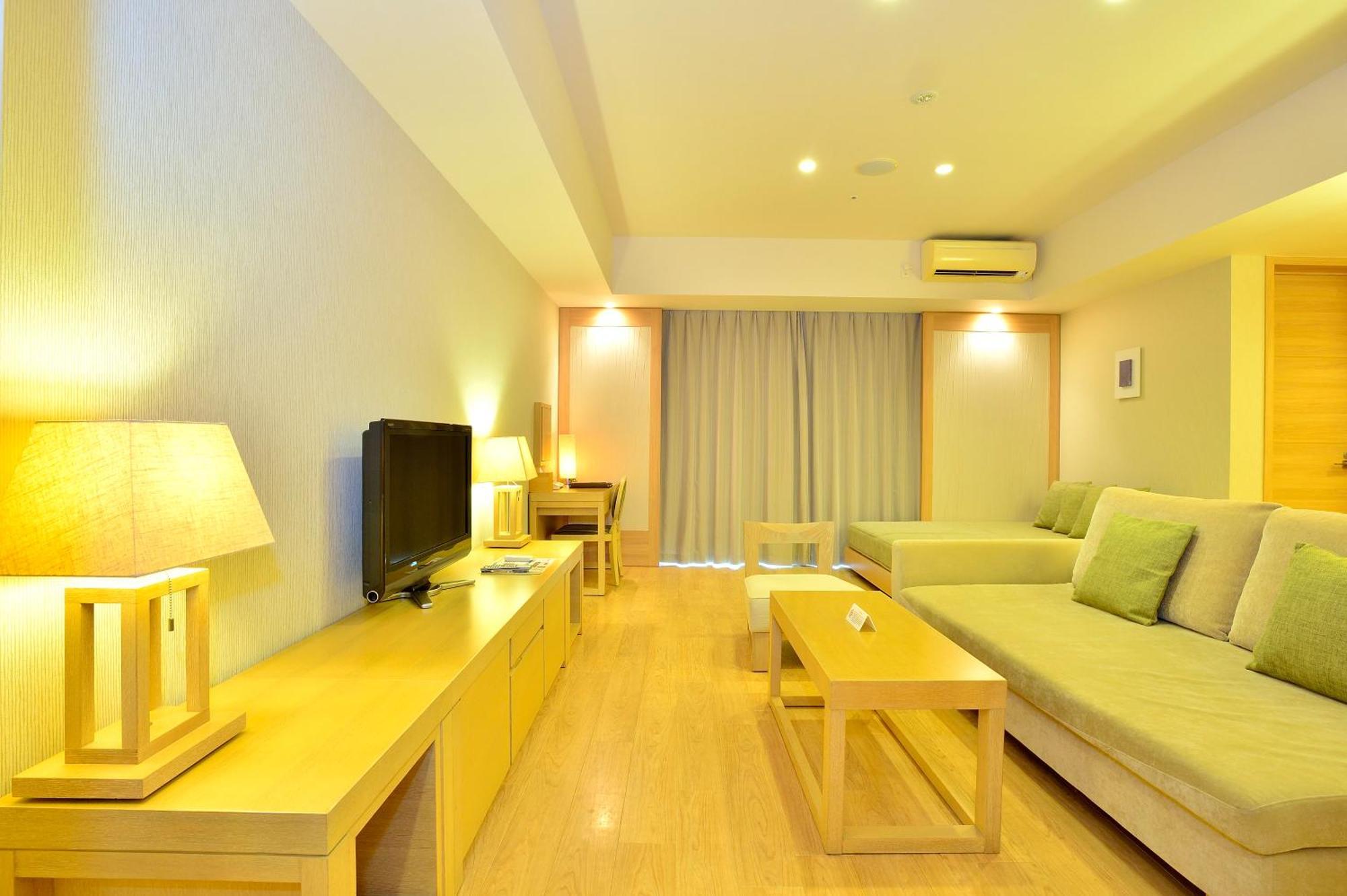 Moon Ocean Ginowan Hotel & Residence Okinawa Extérieur photo