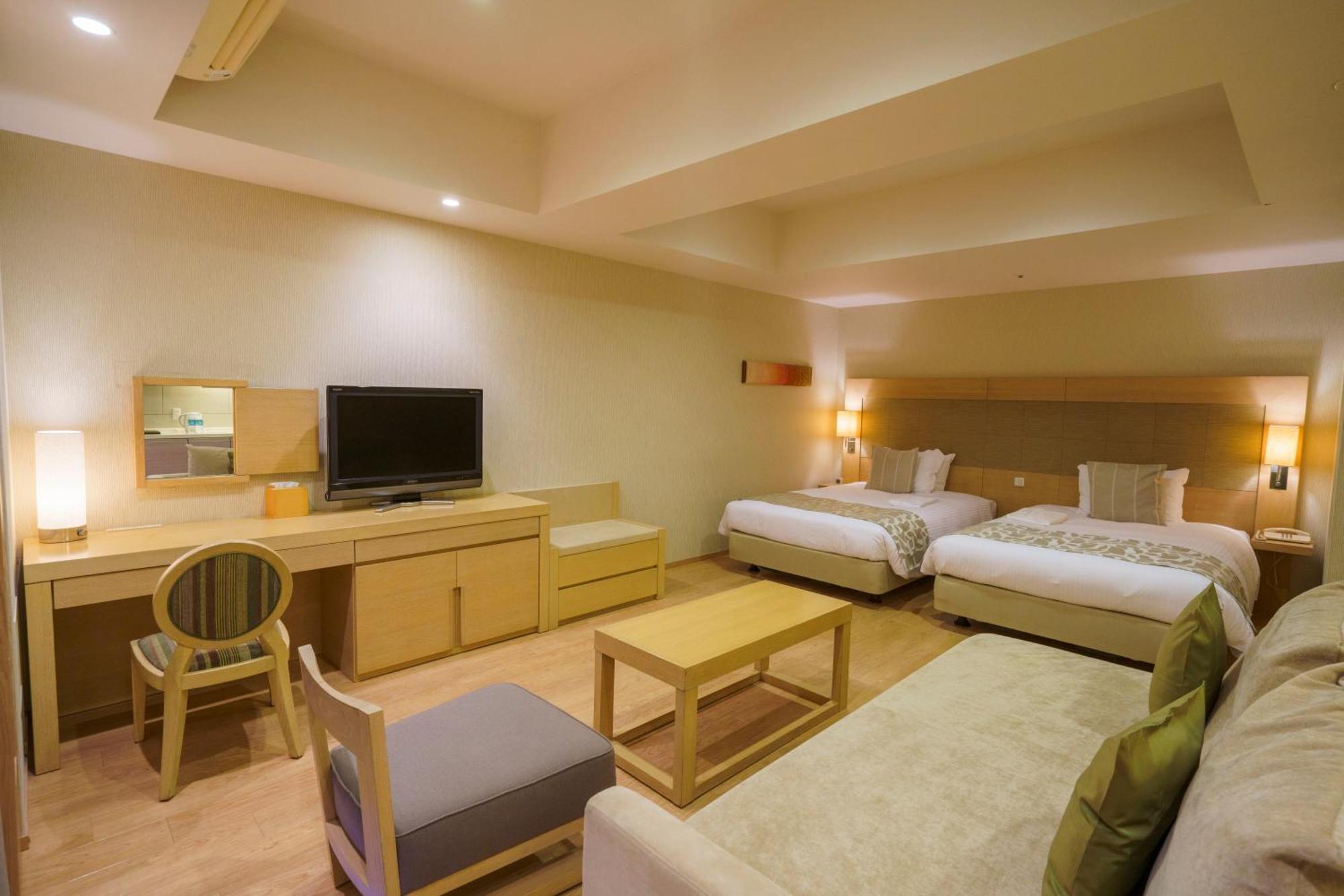 Moon Ocean Ginowan Hotel & Residence Okinawa Extérieur photo
