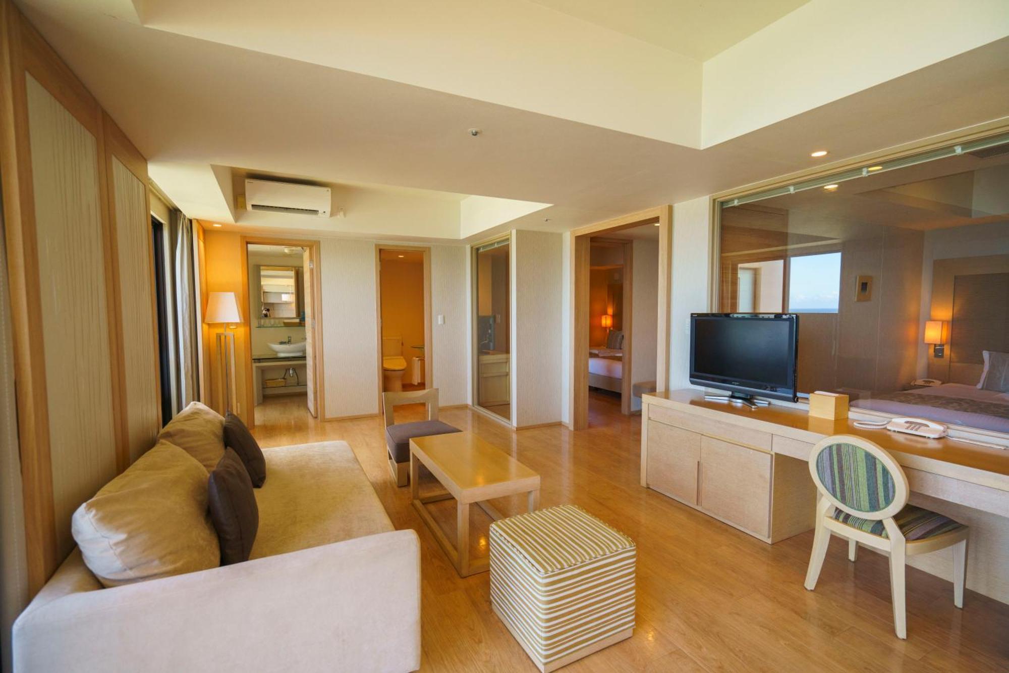 Moon Ocean Ginowan Hotel & Residence Okinawa Extérieur photo