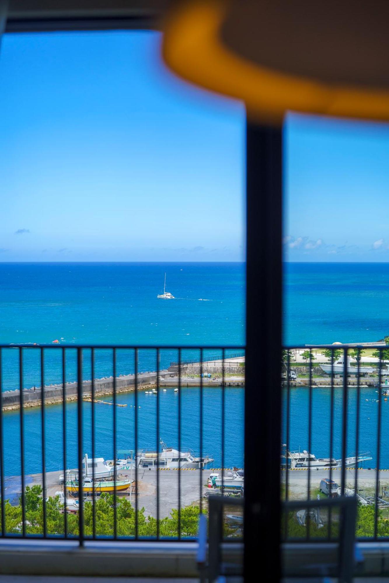 Moon Ocean Ginowan Hotel & Residence Okinawa Extérieur photo